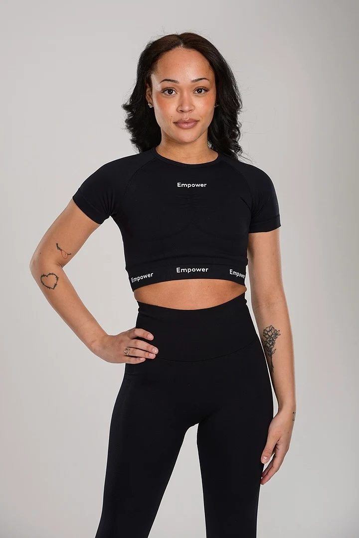 Ultra Contour Seamless T-Shirt - Black